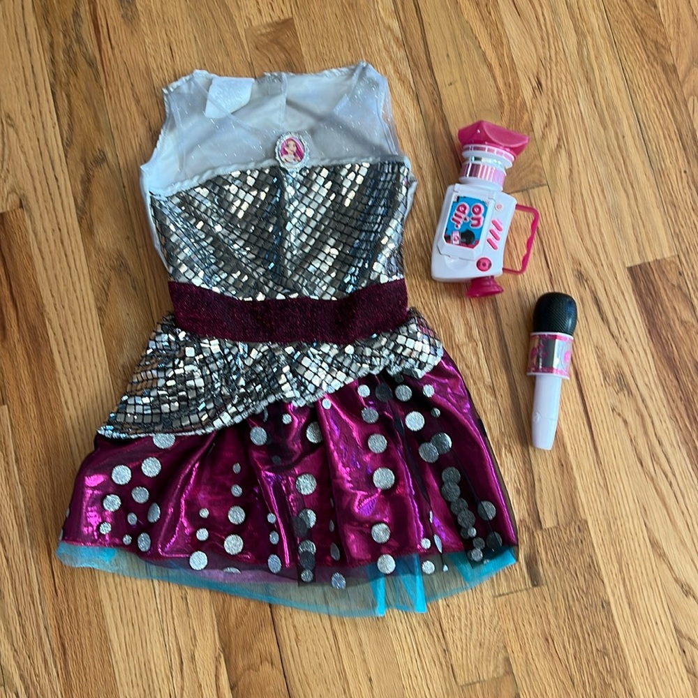 Girls DressUp Barbie News Reporter Outfit, Size 4-6X